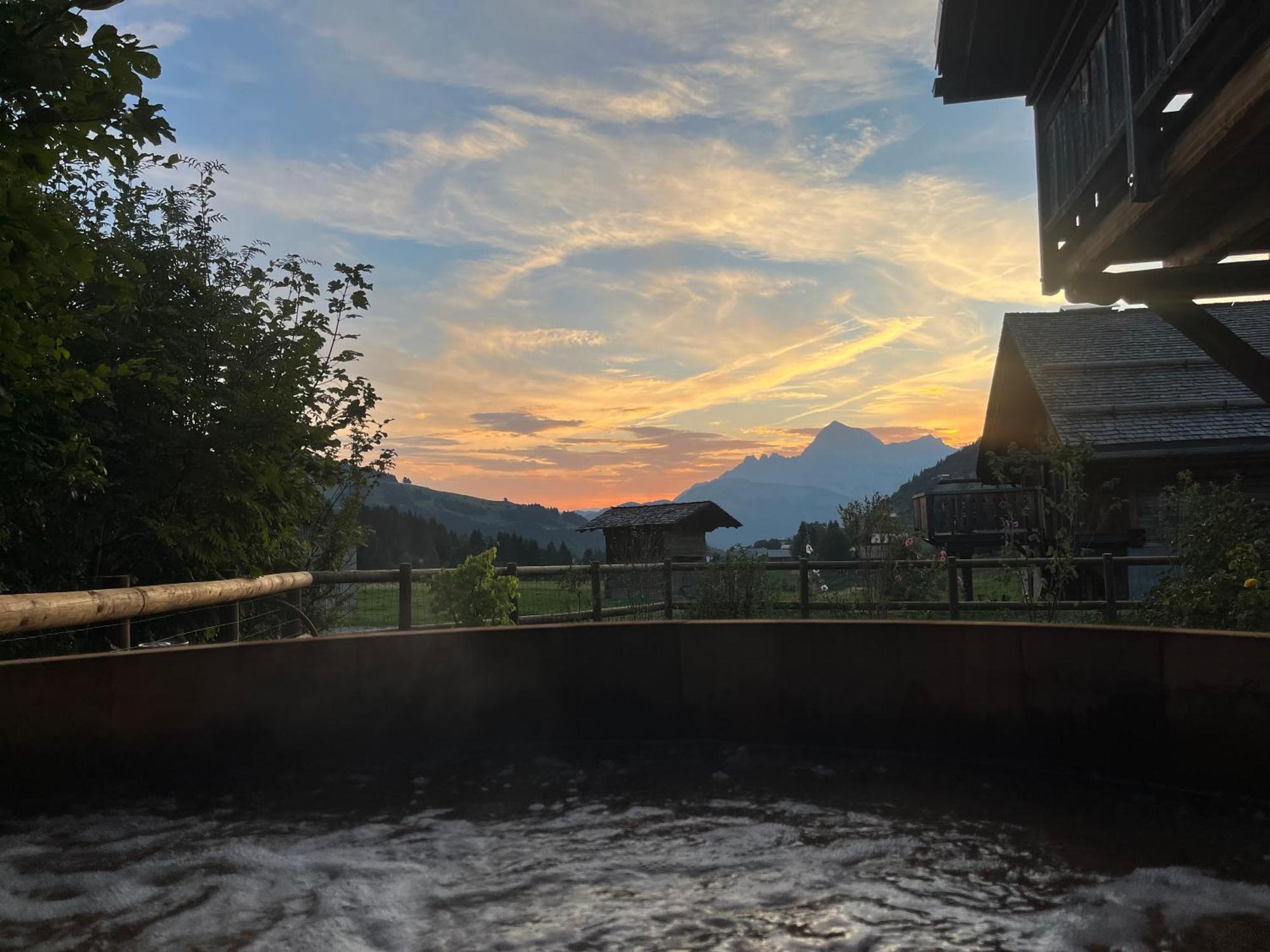 Le Chalet Du Cret - 8 Pers, Tout Confort Avec Jacuzzi Notre-Dame-de-Bellecombe Εξωτερικό φωτογραφία